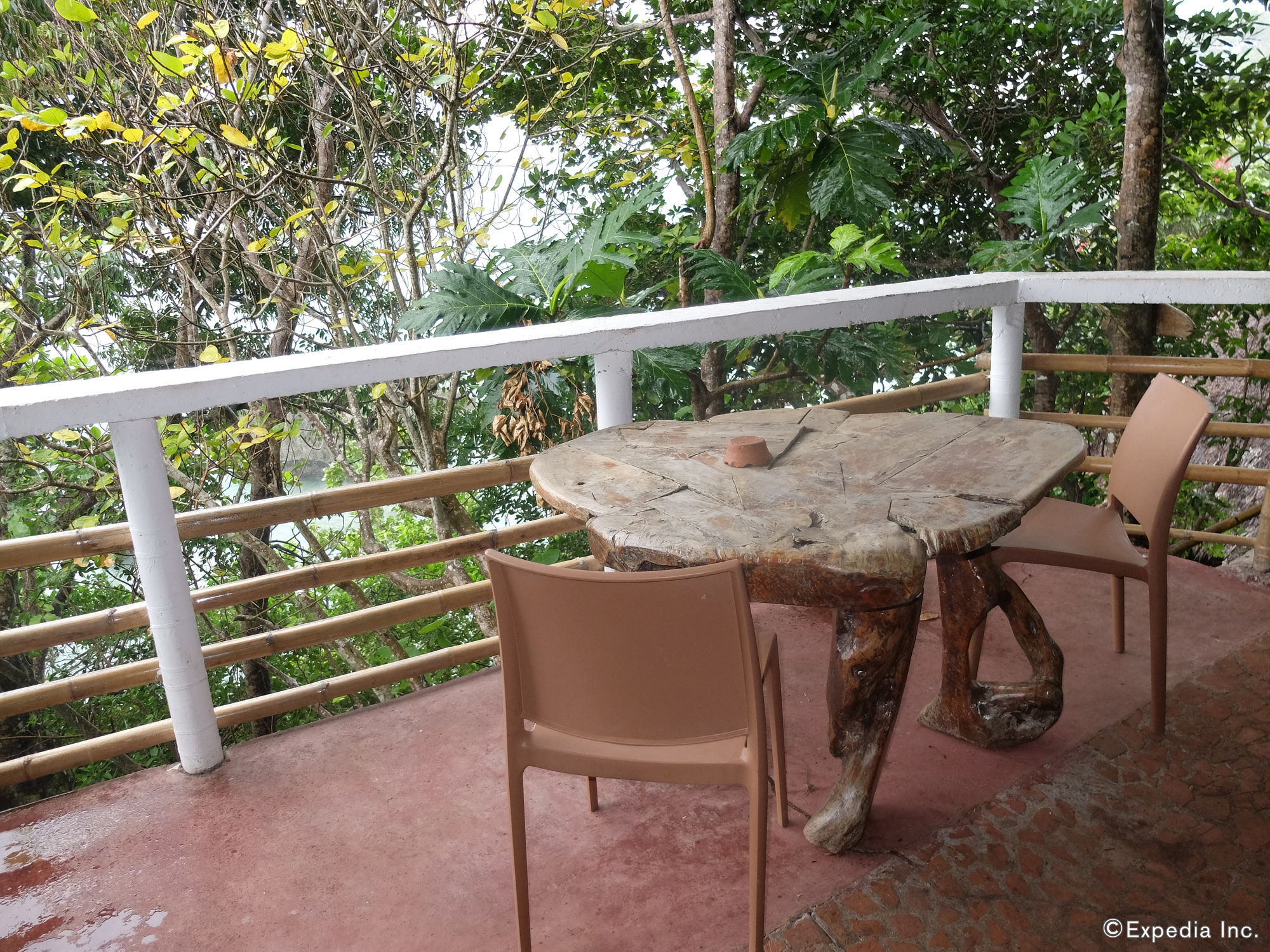 Balinghai Beach Resort Yapak Exterior photo