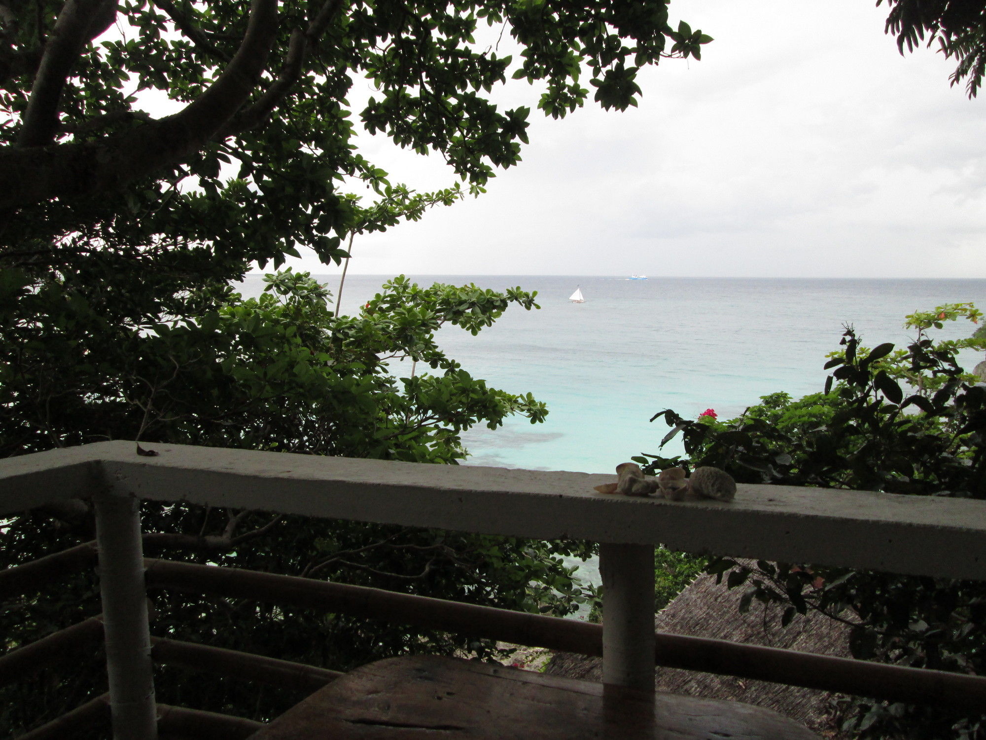 Balinghai Beach Resort Yapak Exterior photo